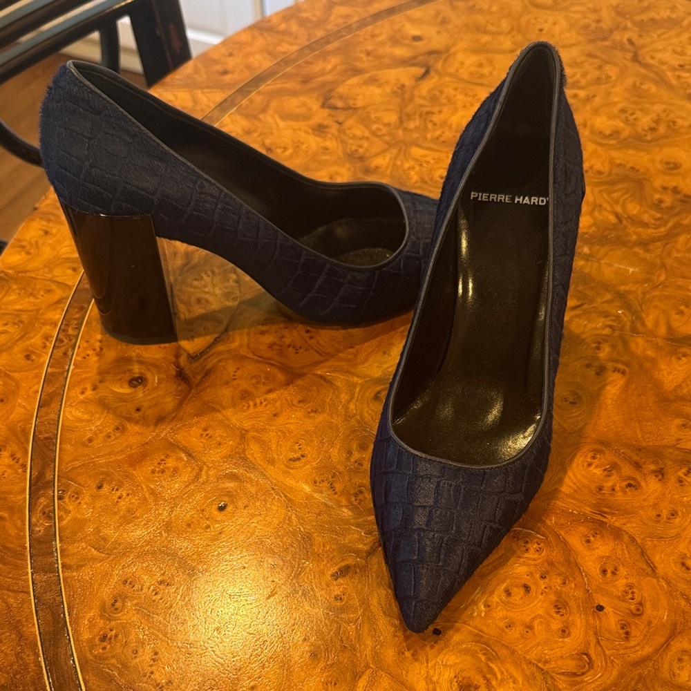 Pierre Hardy Women's Navy Croc-Embossed Heels